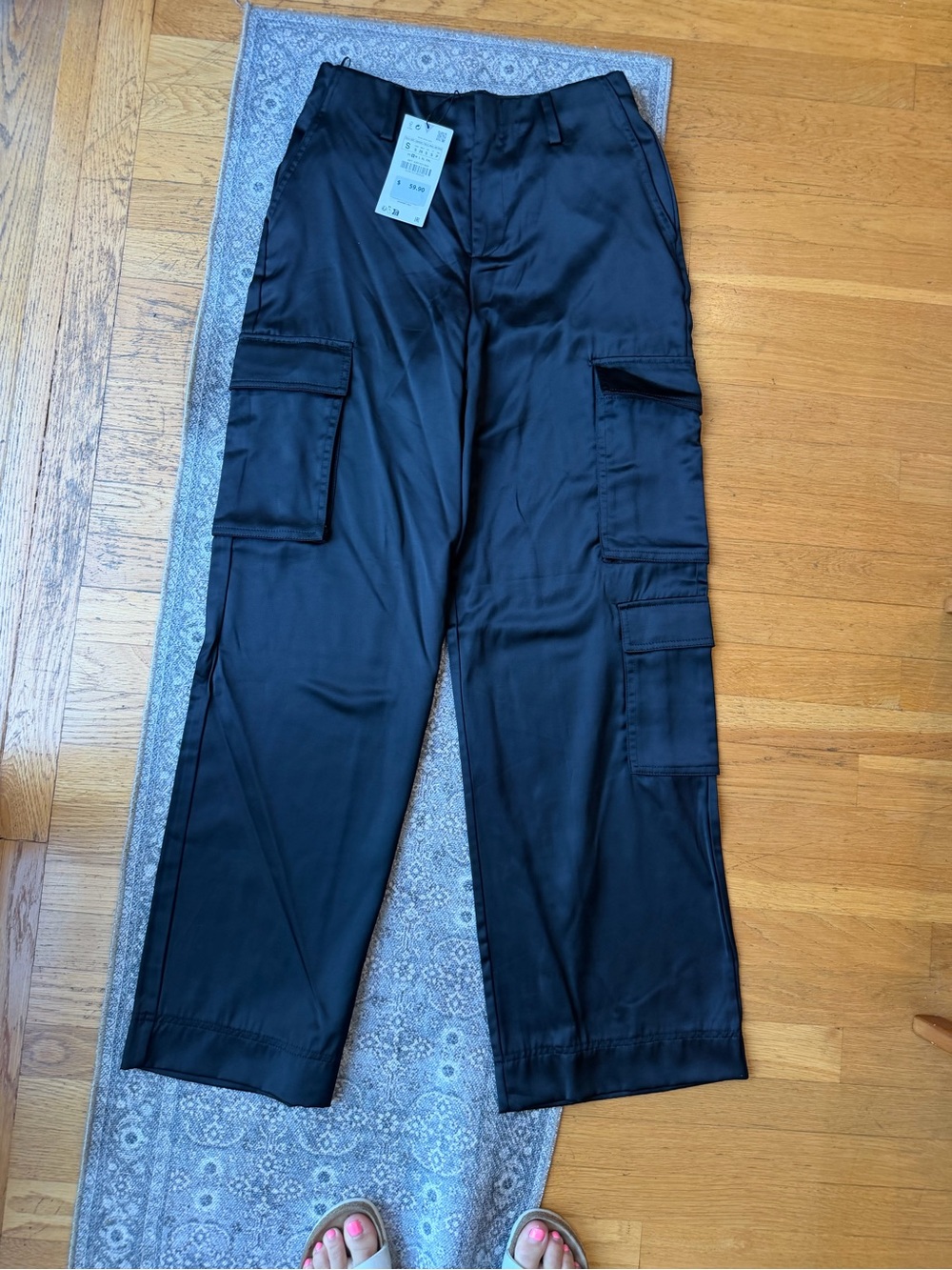Zara Black Women’s Cargo Trousers with Utility Pockets